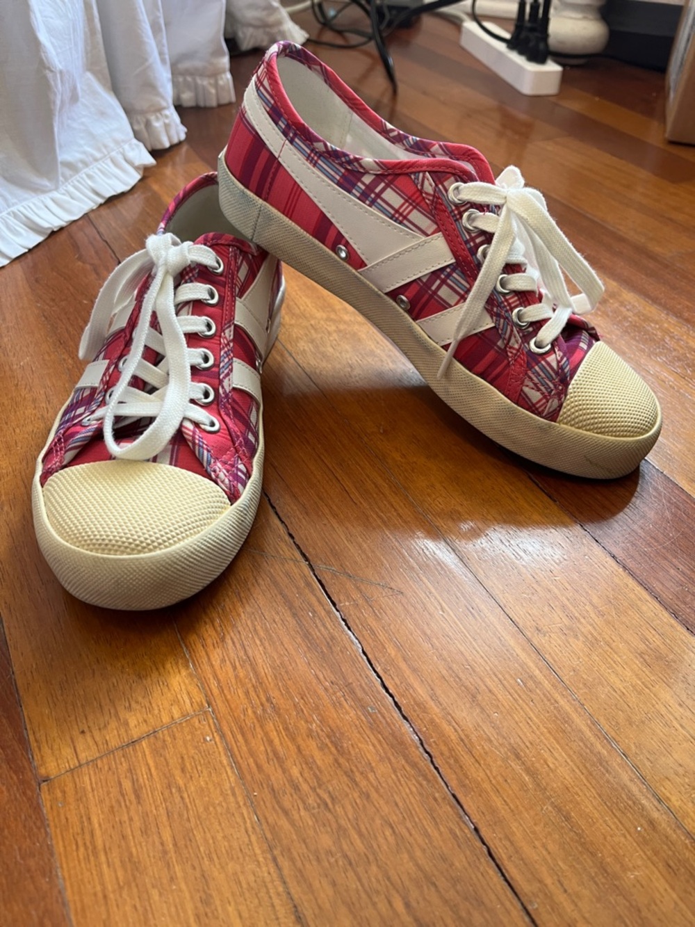 Gola Pink Plaid and Cream Low-Top Sneakers